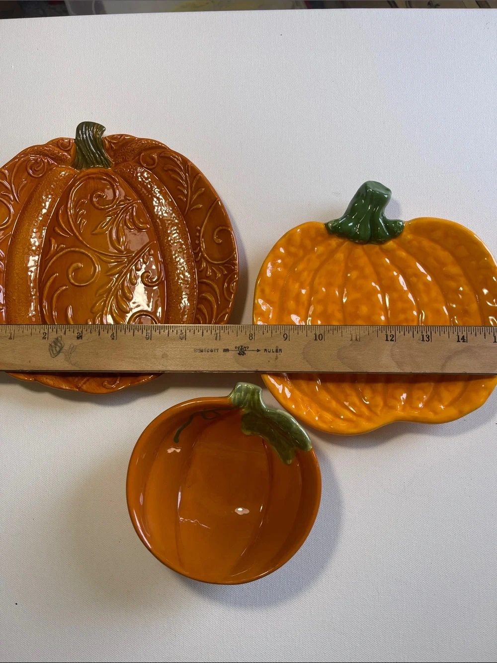 Decorative Ceramic Pumpkin Plate - Orange